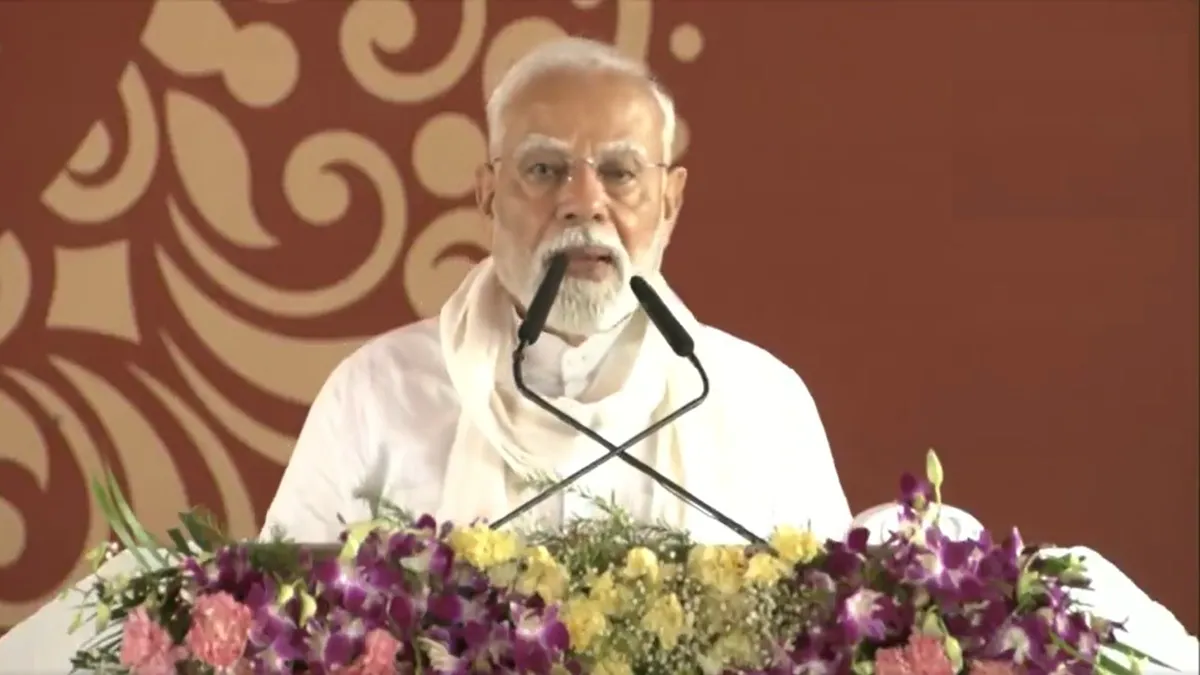 pahalgam-was-avenged-as-promised-with-blessing-of-mahadev-pm-modi-after-gifting-projects-worth-rs-2200-cr-to-varanasi-details