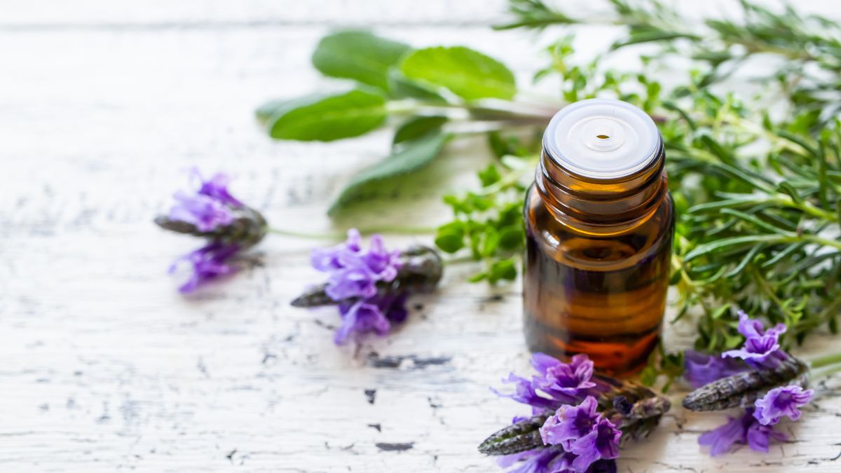 Aroma Oils Promote Mental And Emotional Health