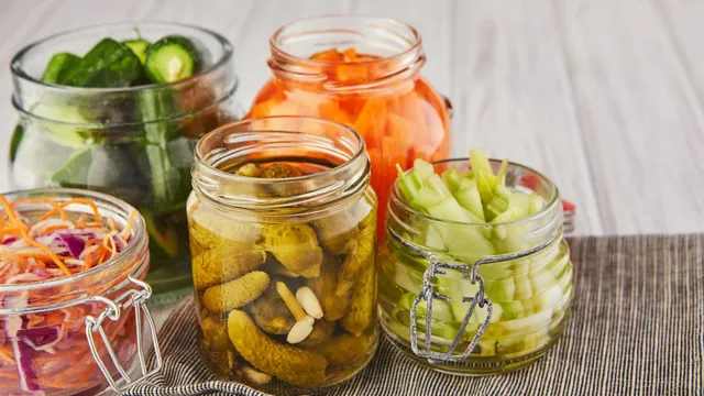 how-can-old-jars-transform-your-home-in-minutes-quick-diy-hacks-you-must-try