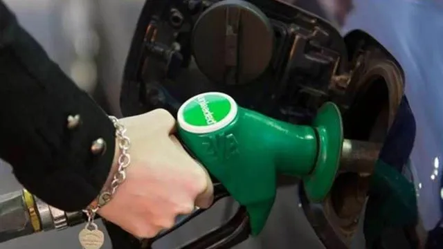 is-ethanol-blended-petrol-safe-for-vehicles-ministry-of-petroleum-addresses-rising-concerns