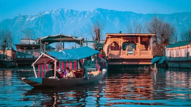 irctc-kashmir-package-2025-jannat-e-kashmir-tour-package-to-begin-from-patna-on-this-date-details-inside