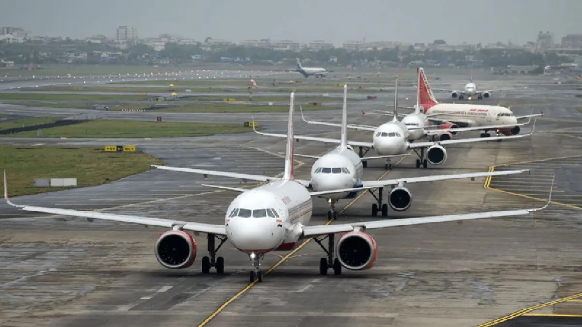 all-airports-in-india-on-high-alert-after-bureau-of-civil-aviation-security-warns-of-potential-threat-from-pakistani-terror-outfit