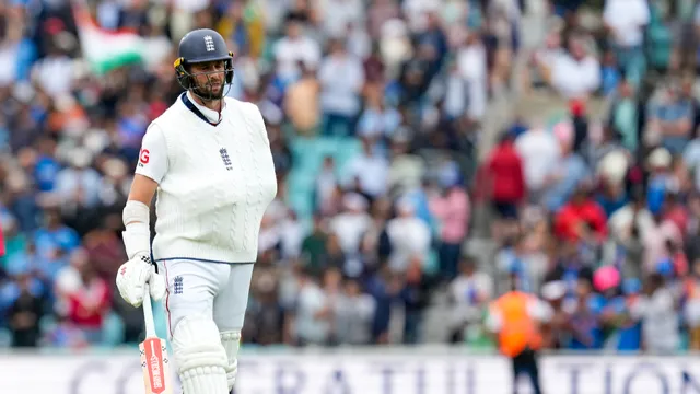 chris-woakes-eyeing-spot-in-englands-squad-for-ashes-2025-likely-to-choose-rehab-over-shoulder