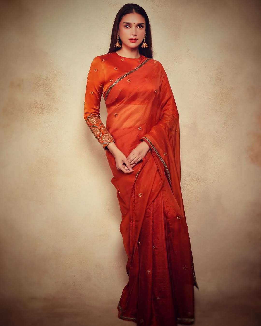 Aditi Rao Hydari In Chiffon Saree