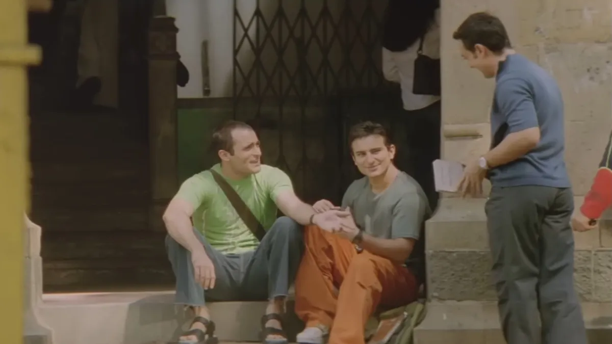 dil-chahta-hai-turns-24-farhan-akhtar-marks-milestone-with-nostalgic-video-starring-aamir-khan-saif-ali-khan-and-akshaye-khanna