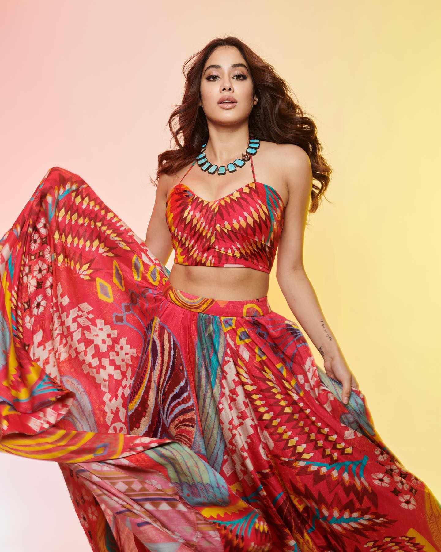 halter neck blouse