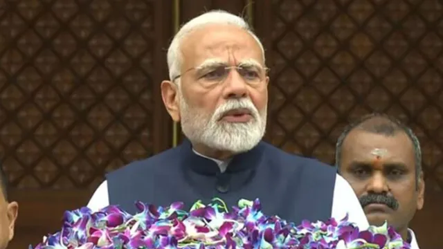 some-people-will-feel-uncomfortable-pm-modi-takes-jibe-at-opposition-at-mp-flat-launch-event