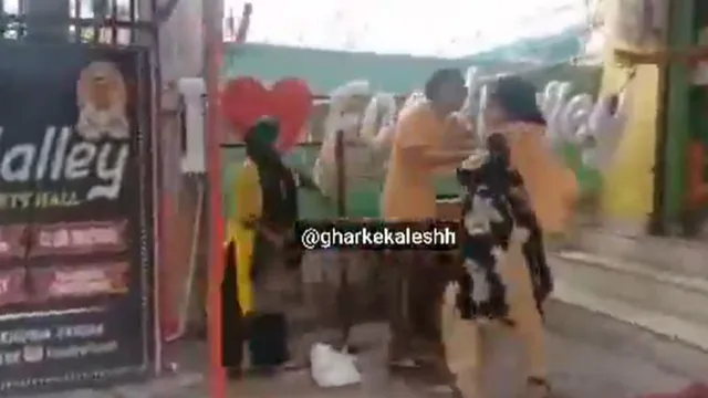 ghaziabad-viral-video-wife-catches-husband-red-handed-with-his-alleged-girlfriend-in-public-showdown