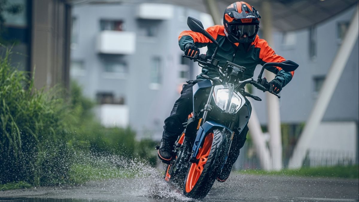 KTM160Duke