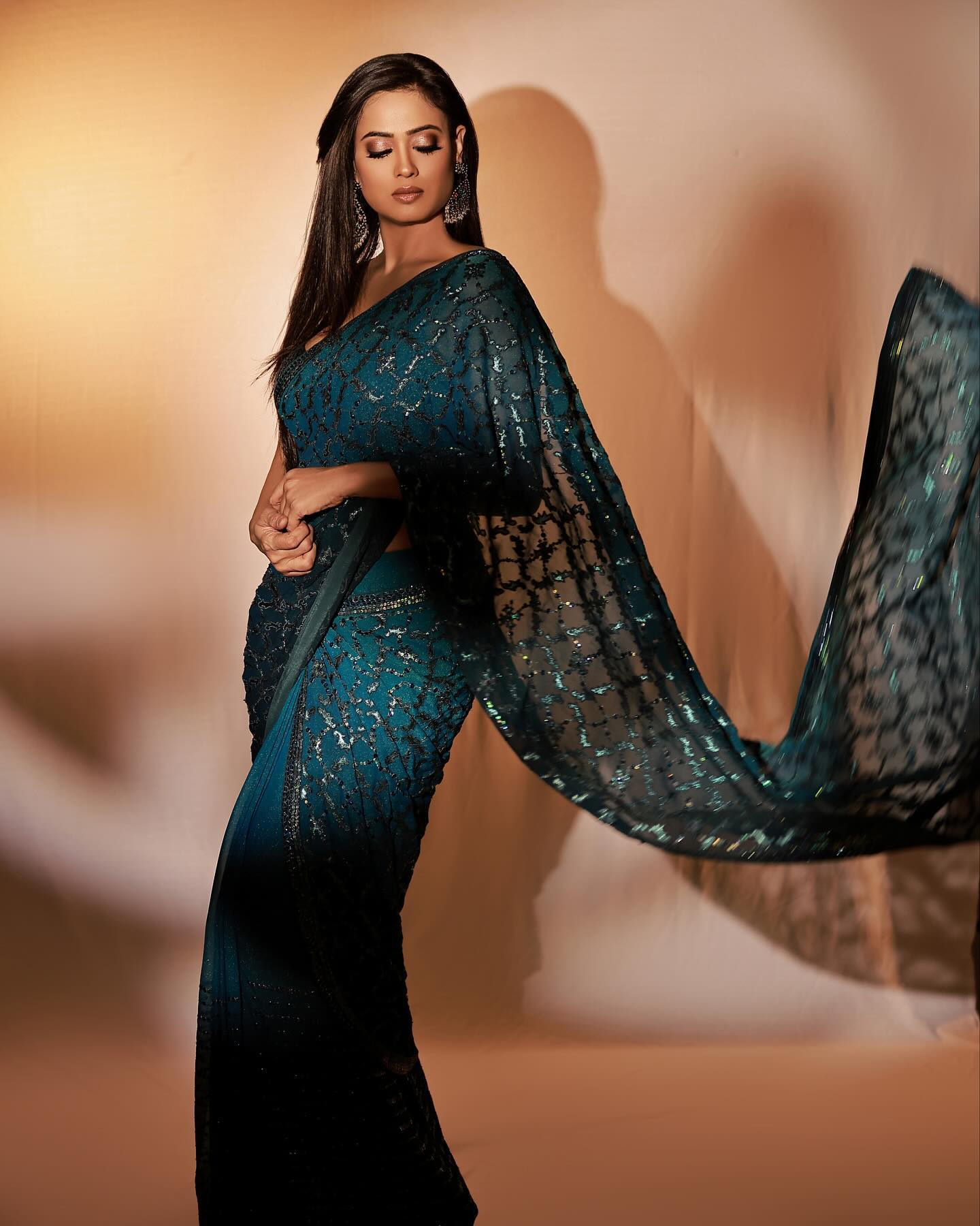 shweta tiwari saree look