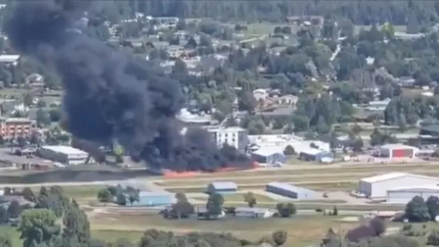 us-plane-crashes-into-another-while-landing-in-montana-video-of-firebell-emerge-updates