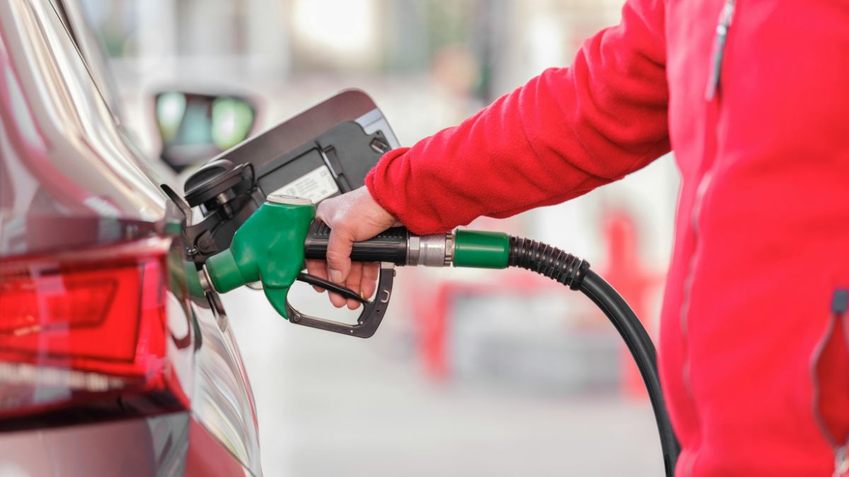 why there is petrol pump but no diesel pump  (2)