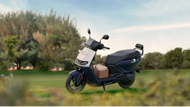 ather-rizta-now-available-with-baas-subscription-priced-from-rs-75-999-in-india