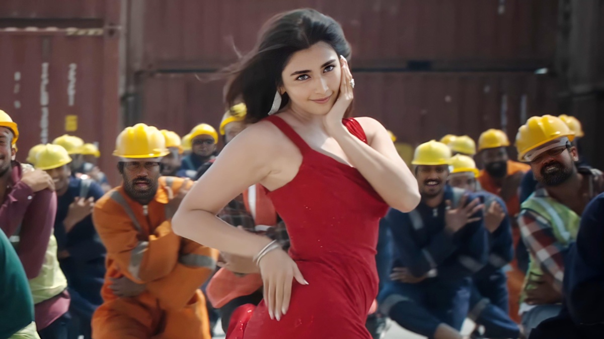 Soubin Sahir And Pooja Hegde Steals Show in Monica Song