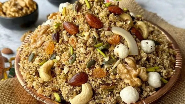 happy-janmashtami-2025-how-to-make-lord-krishna-favourite-panjiri-with-kitchen-staples