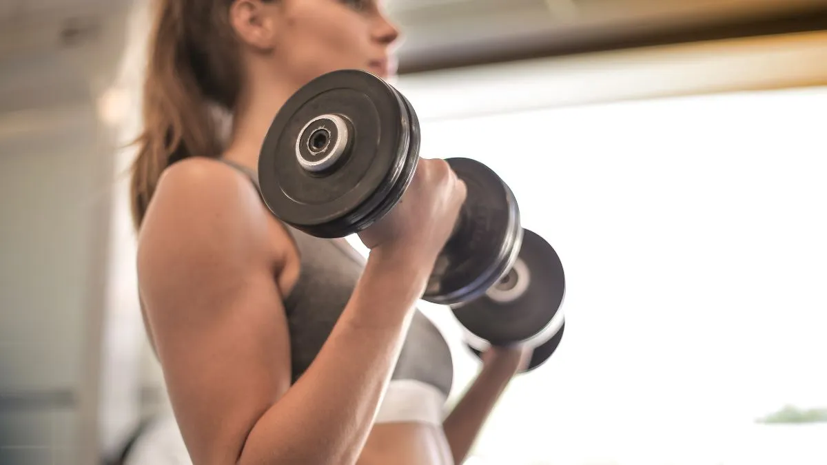 5-daily-habits-that-every-woman-should-follow-to-boost-strength-and-slow-ageing-naturally