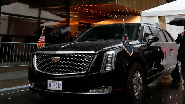 alaska-2025-trump-putin-share-rare-ride-in-us-presidential-limo-beast-key-features-of-armoured-cadillac