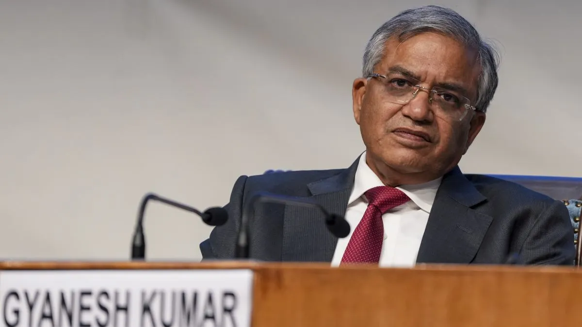 election-commission-press-conference-cec-gyansh-kumar-bihar-sir-targeting-voters-using-ec-shoulders-latest-updates