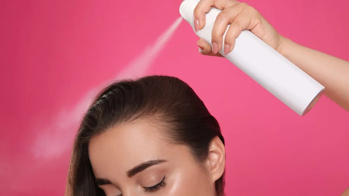 how-to-make-diy-dry-shampoo-using-cornstarch-for-oil-free-hair