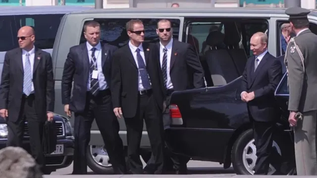 putin-poop-in-a-suitcase-bizarre-secret-his-bodyguards-carry-everywhere-from-alaska-to-paris