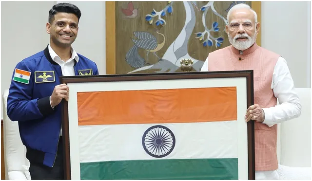 shubhanshu-shukla-meets-pm-modi-upon-his-return-from-iss-gifts-tricolour-that-he-took-to-space
