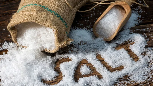 can-too-much-salt-actually-damage-your-kidneys-know-from-doctor