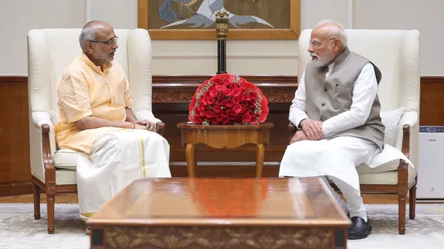 pm-modi-meets-nda-candidate-cp-radhakrishnan-in-delhi-ahead-of-vp-election