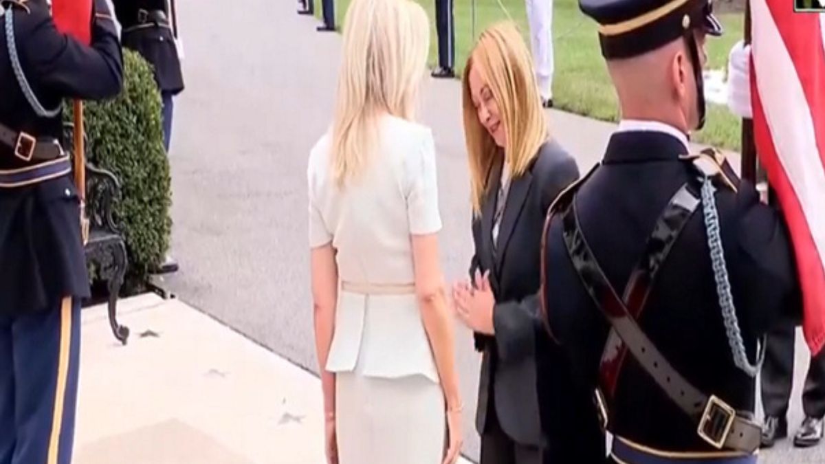 Italian PM Meloni greets US aide with 'namaste'