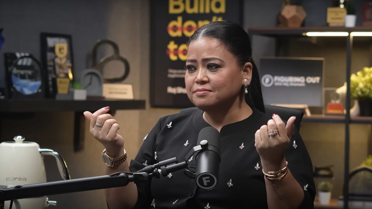 bharti-singh-calls-herself-unwanted-child-reveals-her-mother-wanted-to-abort-her
