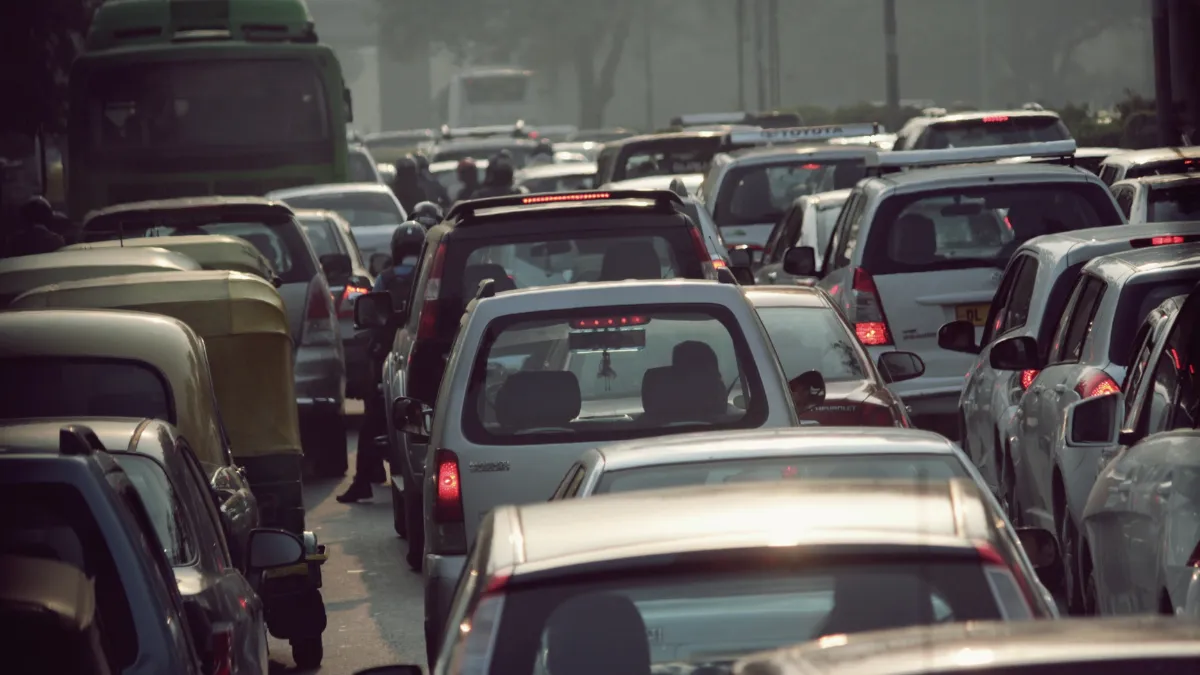 delhi-traffic-advisory-siraspur-road-closed-till-august-23-restrictions-imposed-check-full-details