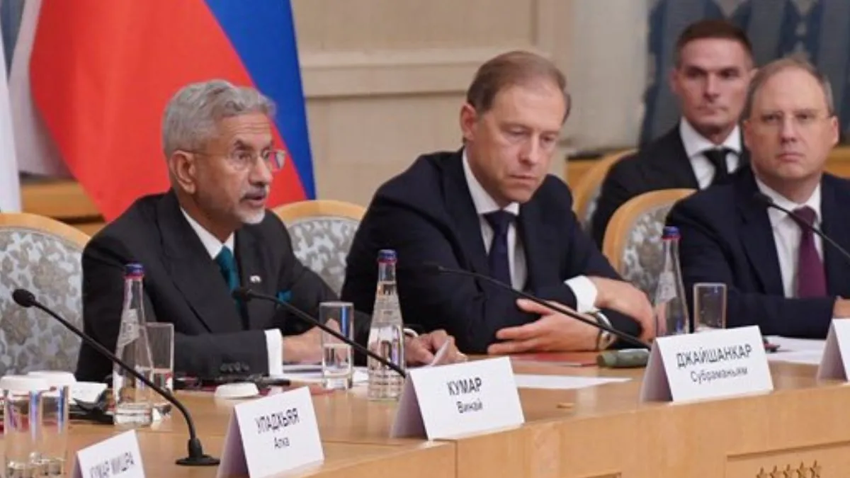 jaishankar-russia-visit-india-pushes-for-more-trade-with-moscow-as-trump-threatens-sanctions-over-crude-oil