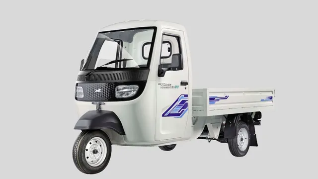 tvs-king-kargo-hd-ev-launched-indias-first-bluetoothenabled-cargo-threewheeler-check-these-segment-first-features