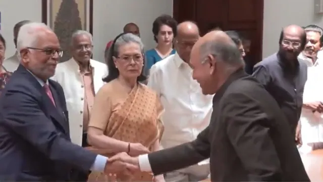 opposition-india-bloc-vice-presidential-nominee-b-sudershan-reddy-files-nomination-watch