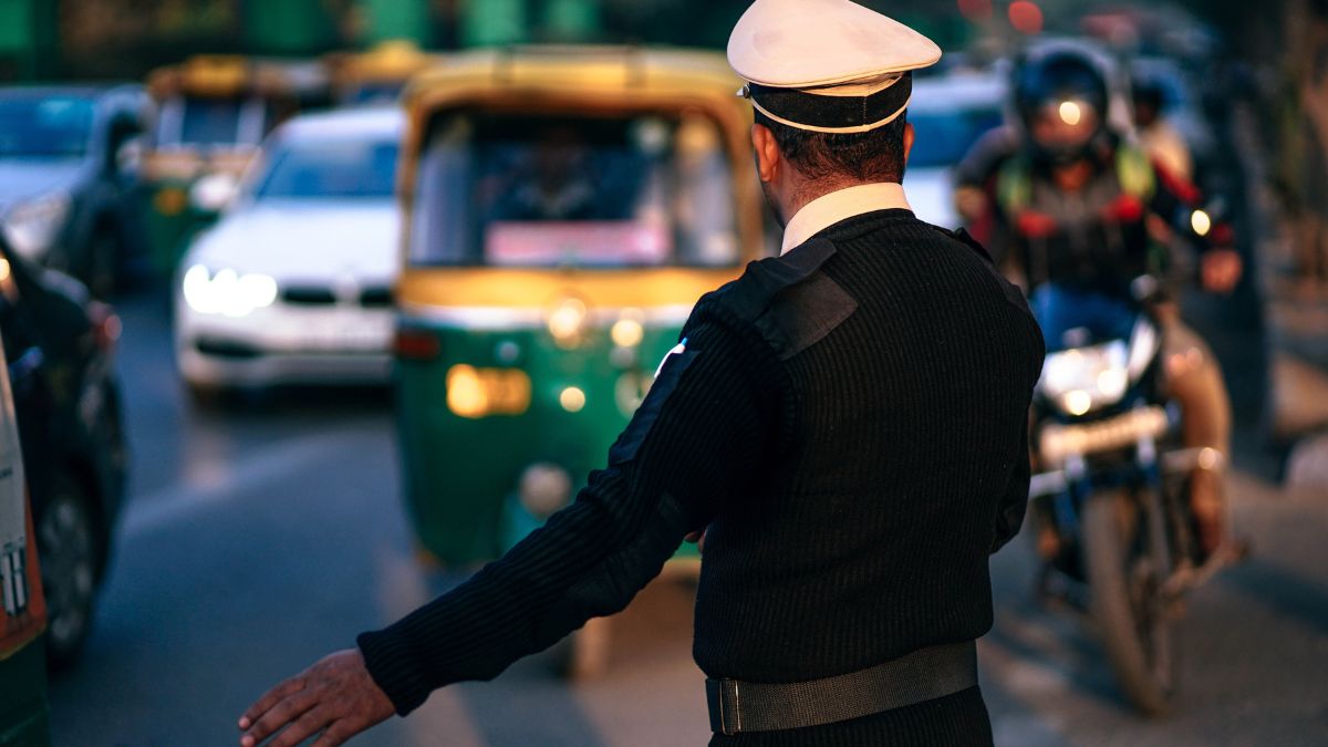 bengaluru-traffic-police-offers-50-per-cent-discount-on-pending-challans-check-validity