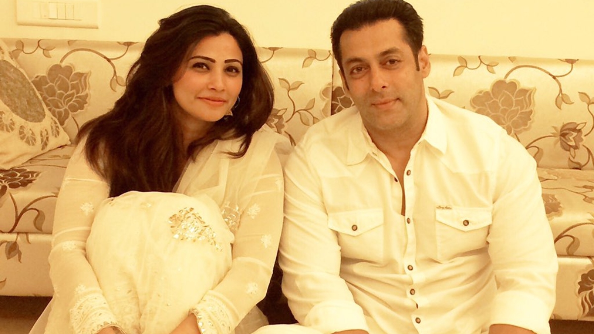 daisy-shah-recalls-salman-khan-covering-her-with-blanket-as-her-dress-was-too-short-he-found-my-dress-little-weird