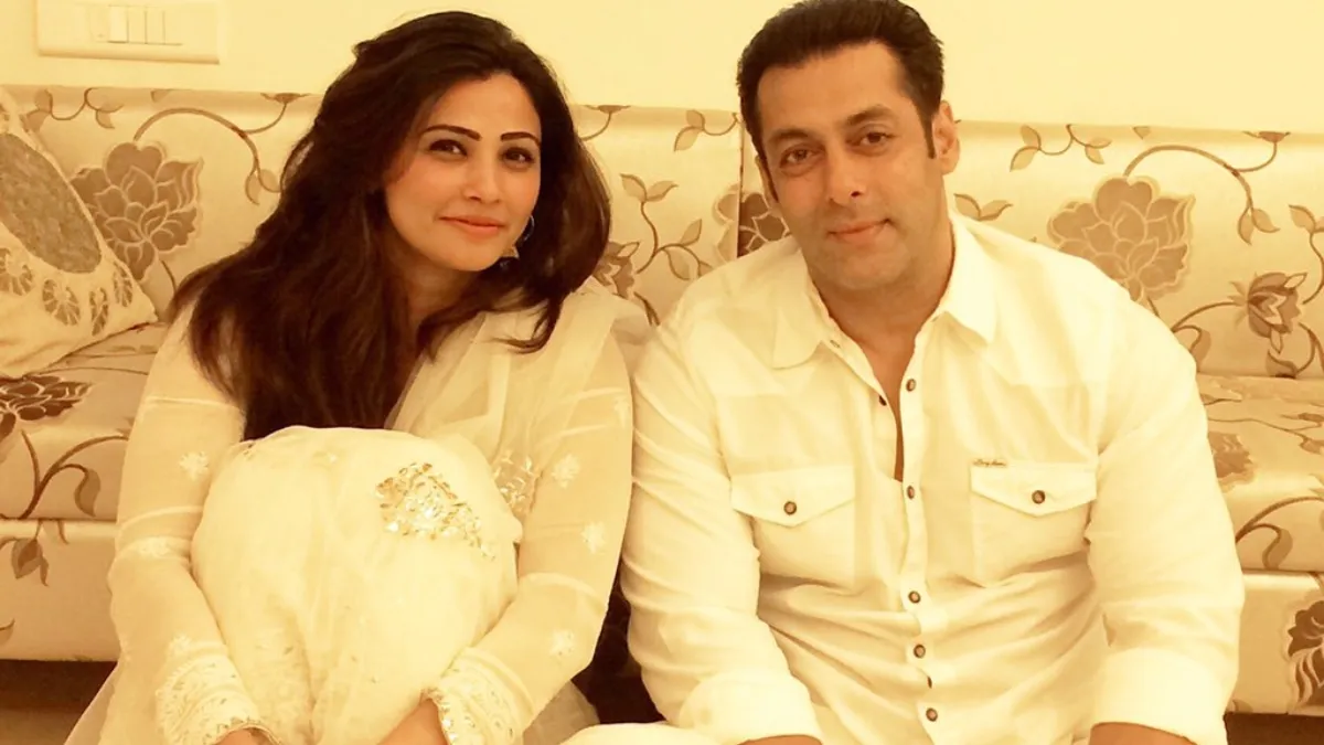 daisy-shah-recalls-salman-khan-covering-her-with-blanket-as-her-dress-was-too-short-he-found-my-dress-little-weird