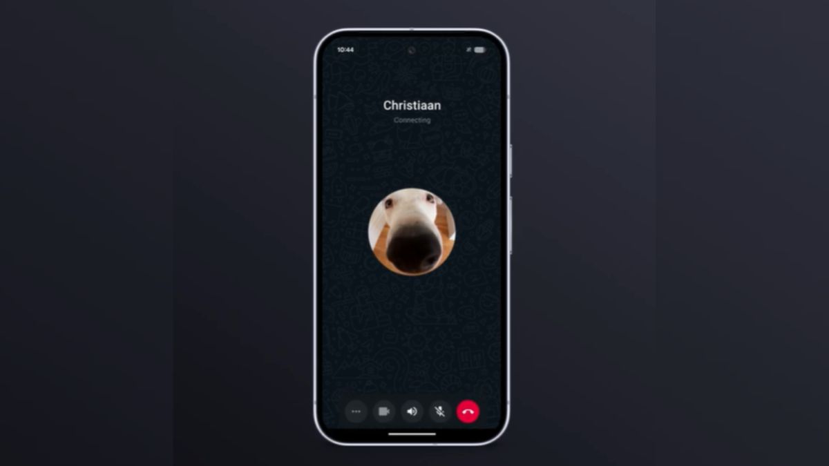 google-pixel-10-series-users-will-be-able-to-make-whatsapp-calls-using-satellite-connectivity