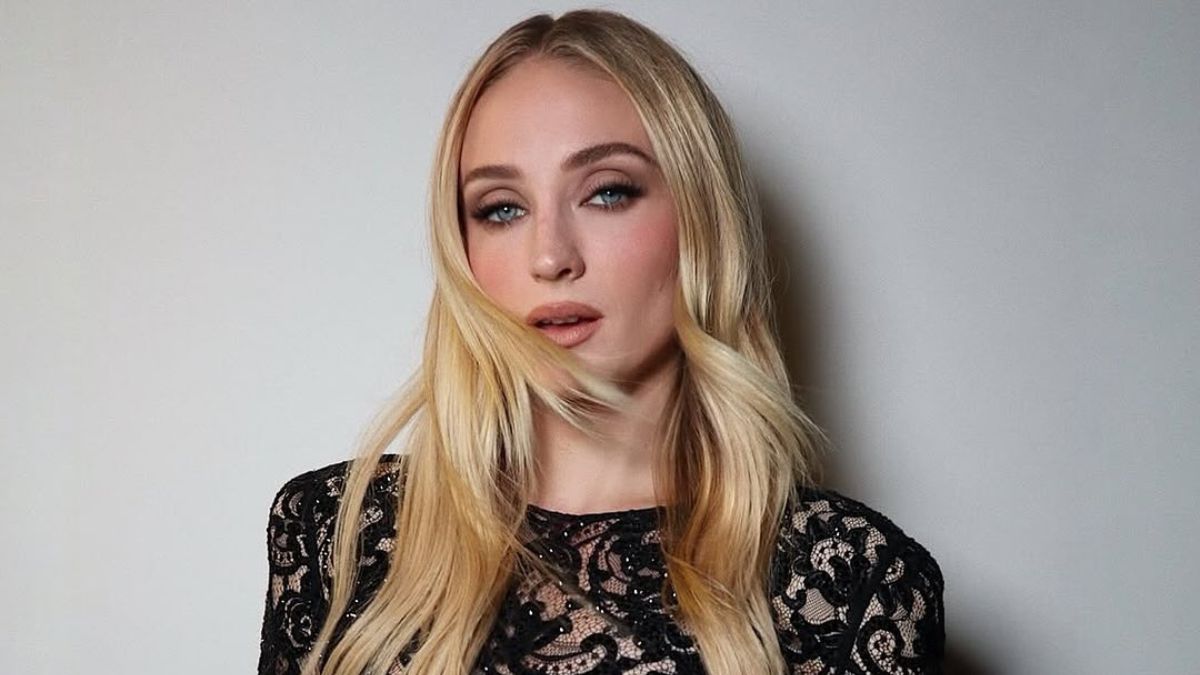 sophie-turner-confesses-wild-bedroom-preferences-i-think-im