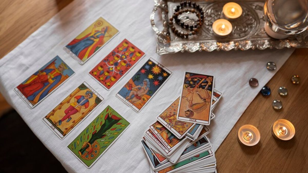 tarot-predictions-august-24-2025-leo-to-embrace-new-energy-scorpio-must-remain-vigilant