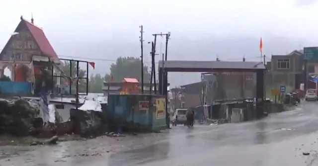 jk-weather-update-heavy-rains-trigger-floodlike-situation-landslides-imd-issues-orange-alert-key-updates