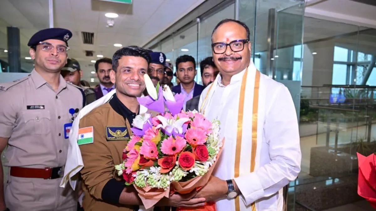 shubhanshu-shuklas-homecoming-lucknow-welcomes-hero-with-grand-parade