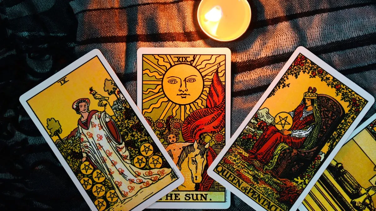 tarot-predictions-august-26-2025-cancer-embraces-emotional-balance-scorpio-finds-inner-strength