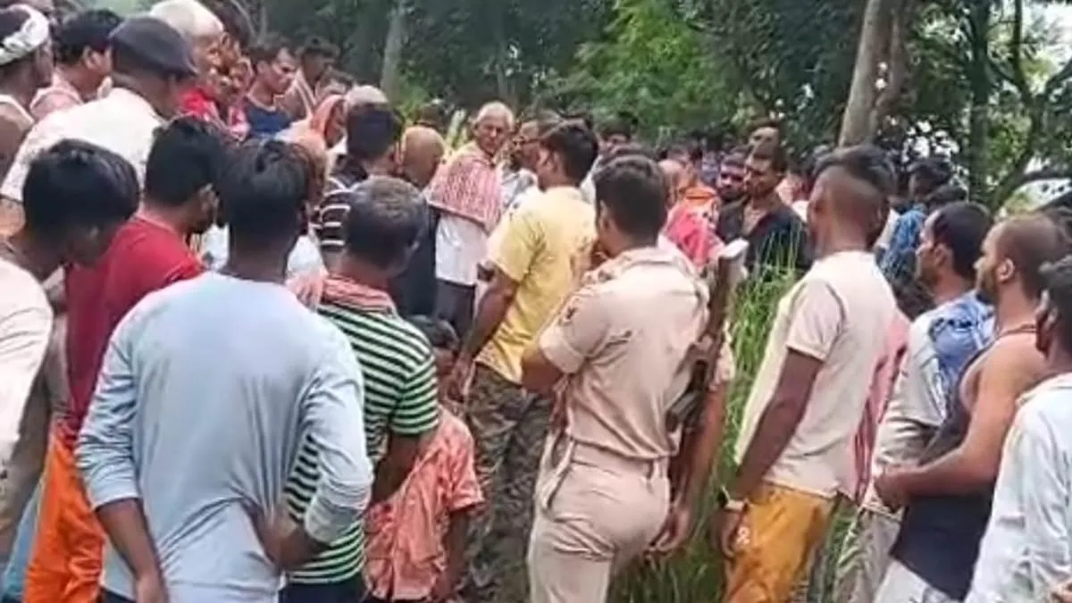 brutal-murder-in-saran-womans-body-found-dumped-near-canal-face-burnt-with-acid
