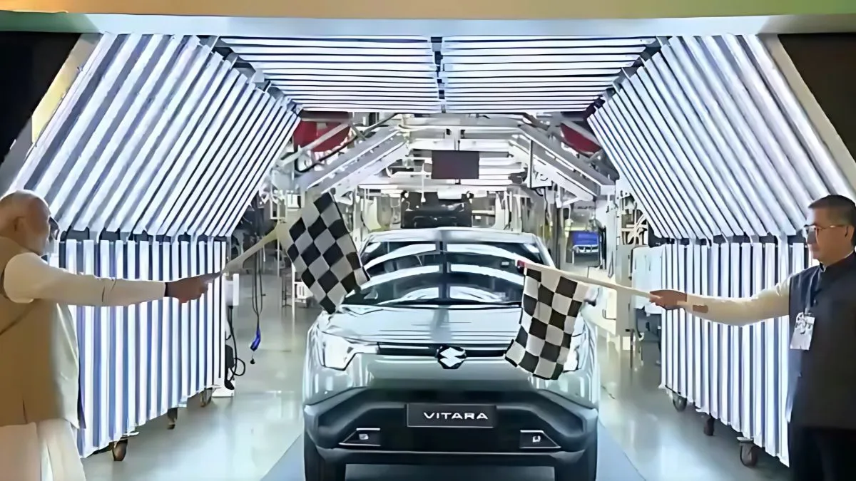 pm-modi-flags-off-maruti-suzuki-e-vitara-and-battery-manufacturing-plant-check-details