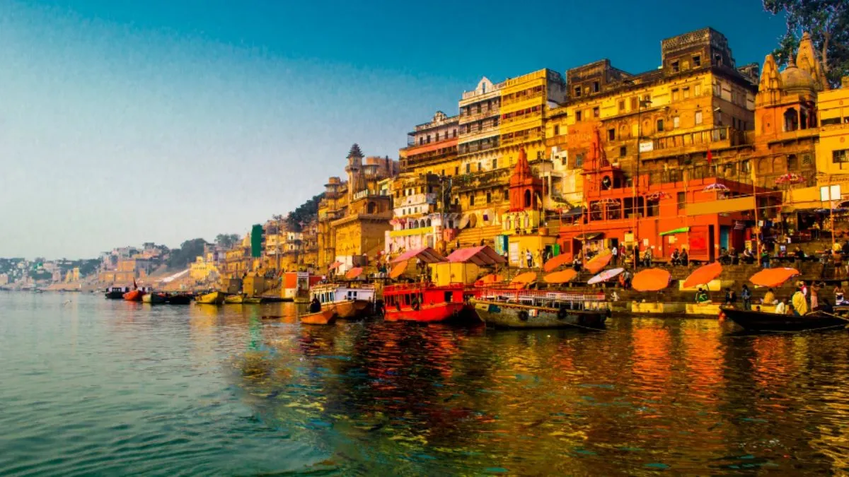 varanasi-places-to-visit-kashi-vishwanath-kaal-bhairav-temples-sankat-mochan-mandir-shree-mrityunjay-mahadev-mandir-explore-benaras-manikarnika-ghat-assi-ghat-dashashwamedh-ghat