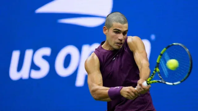 us-open-2025-carlos-alcarazs-new-hairdo-stuns-sports-arena-rory-mcilroy-calls-it-horrible-watch