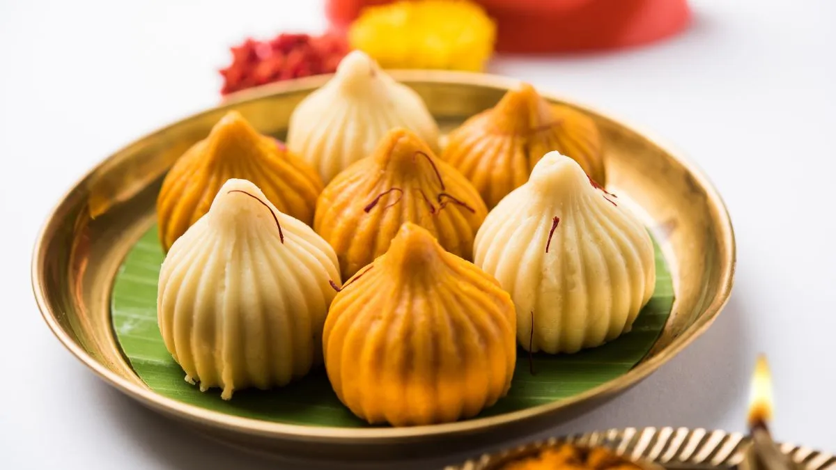 ganesh-chaturthi-2025-7-types-of-modak-you-can-offer-to-lord-ganesha-as-prasad