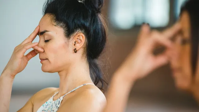 doctor-shares-5-simple-breathing-exercises-to-make-your-lungs-strong