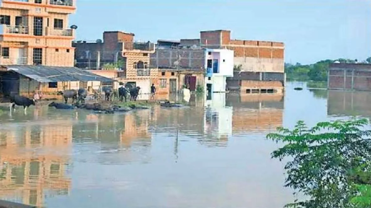 gorakhpur-crackdown-gda-bulldozers-to-raze-illegal-buildings-in-floodprone-areas