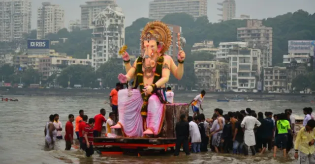 mumbai-traffic-advisory-ganesh-chaturthi-restrictions-road-closures-for-ganeshotsav-full-details